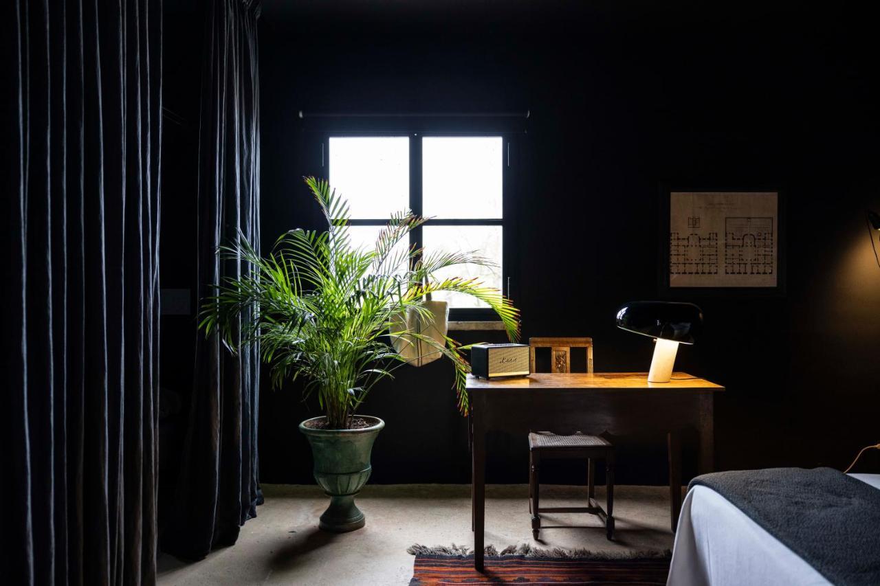Palazzo Daniele, A Member Of Design Hotels Гальяно-дель-Капо Экстерьер фото