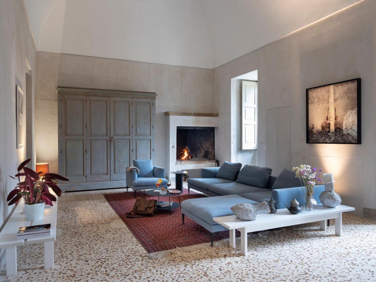 Palazzo Daniele, A Member Of Design Hotels Гальяно-дель-Капо Экстерьер фото